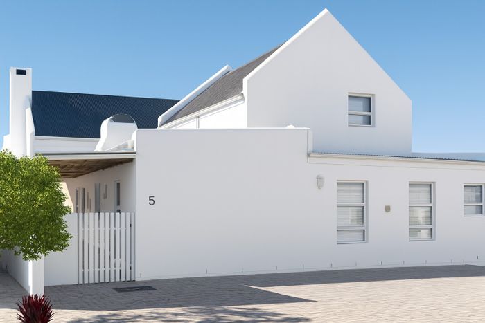 Coastal house for sale in Lampiesbaai with solar, garage, and outdoor space.