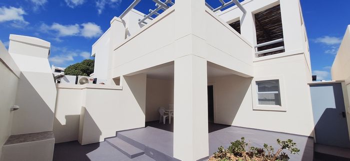 2-Bedroom Flat to Rent in Paradise Beach with 24/7 Security and Private Beach Access.