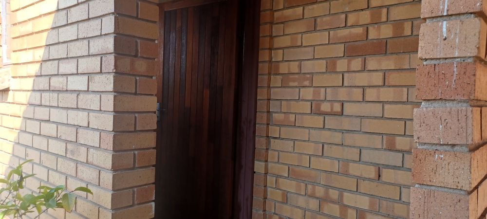 Outside toilet and shower