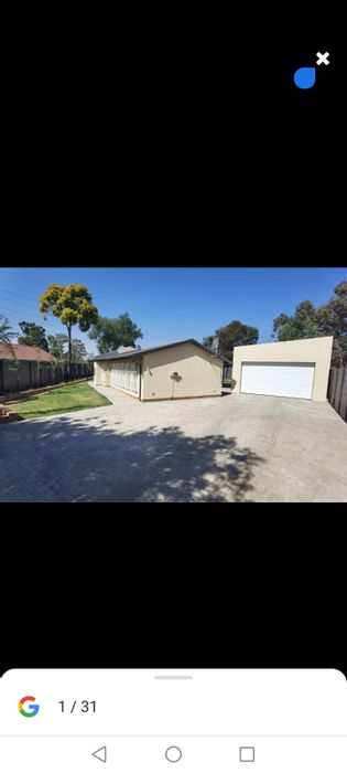 For Sale: Family home in Crystal Park with 3 beds, automated gate, double garage.