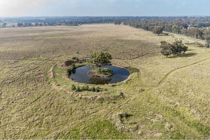 Walker Fruit Farms: For Sale - Unique farm with houses, factories, and game reserve.