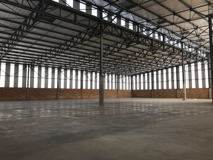 For Sale: 3586m2 Industrial Warehouse in Kya Sands with security and solar power.