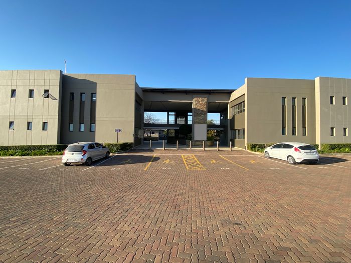 For Sale: Fourways Office with 3 offices, boardroom, parking, and security.