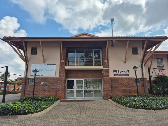 For Sale: Office in Randjespark with 66 parking bays and subdivisible spaces.