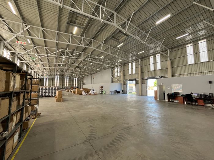 Industrial property in Strijdompark To Rent: 1780m² warehouse, offices, 24/7 security.