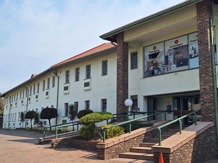 For Sale: Paulshof Office with multiple wings, parking, and secure storage options.