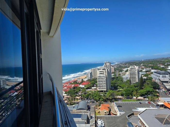 Penthouse For Sale in Umhlanga Central: Ocean views, 3 bedrooms, secure parking.