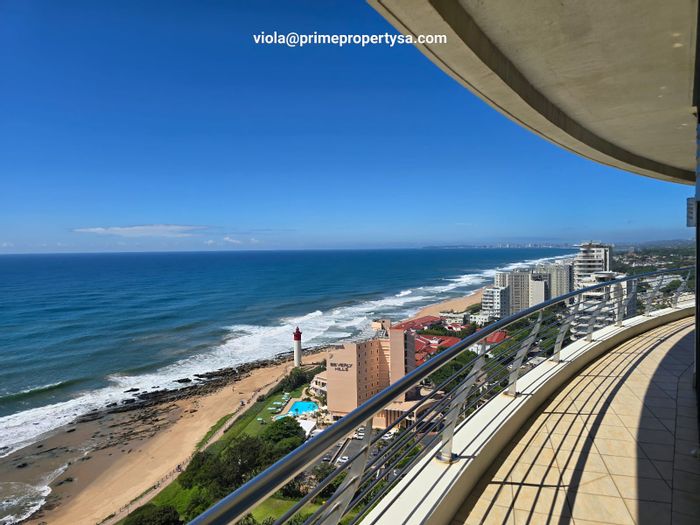 Penthouse For Sale in Umhlanga Central: 3 beds, sea views, premium amenities.
