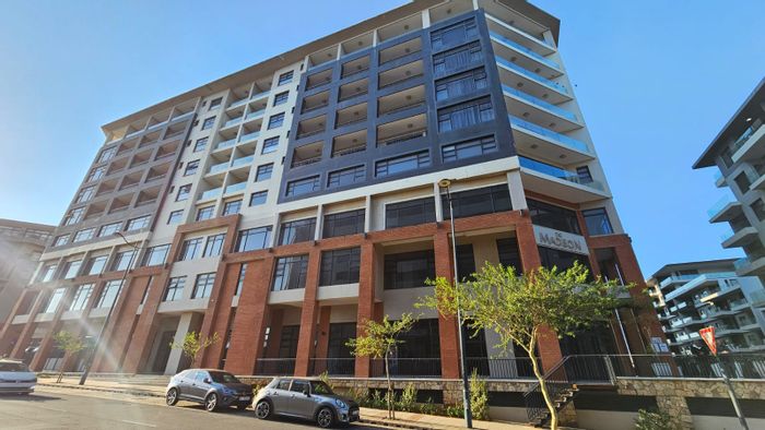 For Sale: 3-Bedroom Apartment in Umhlanga Ridge with pool, balcony, and concierge.