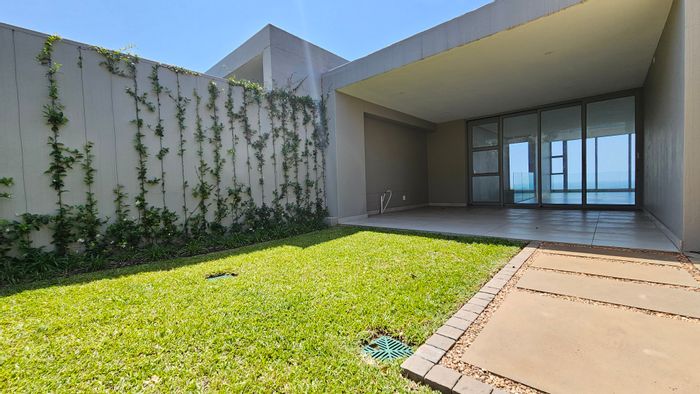 La Lucia Ridge Townhouse For Sale: 4 beds, generator, private patio, 24-hour security.