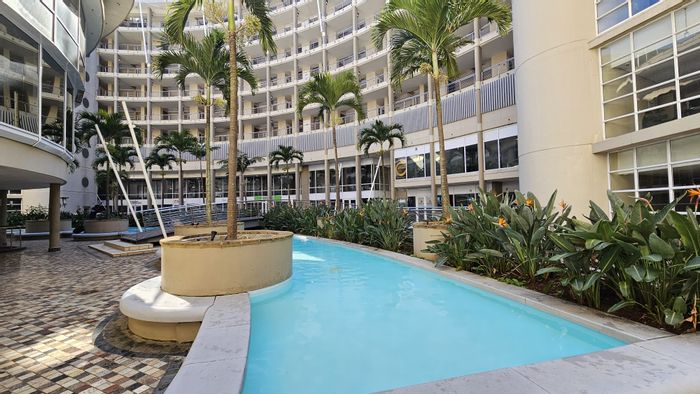 Point Waterfront Apartment To Rent: 1 bed, balcony, near uShaka Marine World.
