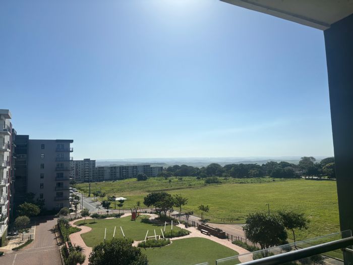 1-Bedroom Apartment To Rent in Umhlanga Ridge with Pool, Security, and Wi-Fi.