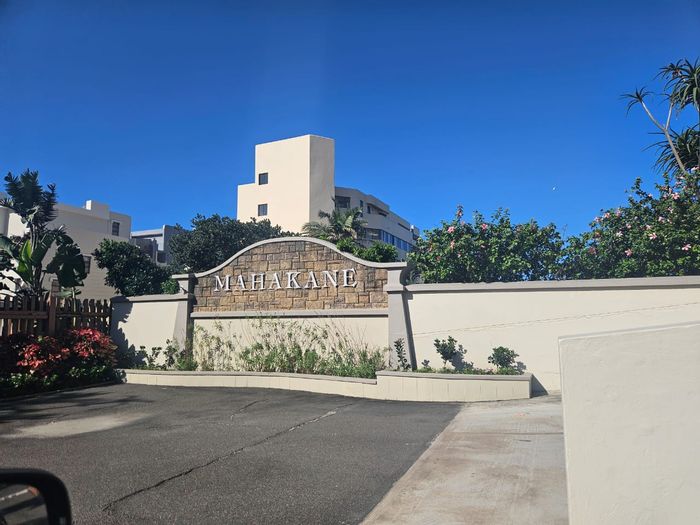 For Sale: Apartment in Umhlanga Central with ocean views, pool, and beach access.