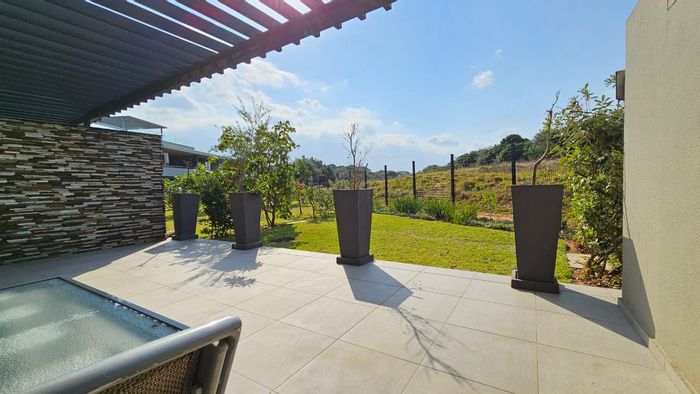 To Rent: 2-Bedroom Apartment in Sibaya Precinct with Pool, Security, and Views.