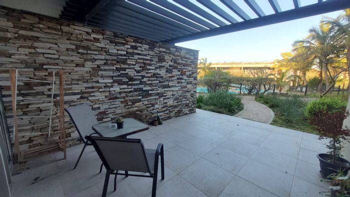 Sibaya Precinct Apartment To Rent: 1 Bed, Pool, Secure Parking, Private Balcony.