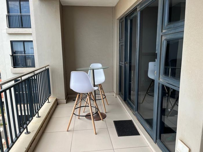 For Sale: Townhouse in Umhlanga Ridge with pool, secure parking, and concierge service.