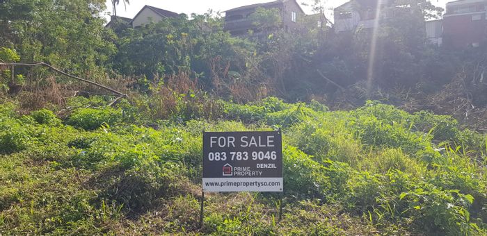 For Sale: 1300m² Vacant Land in Reservoir Hills, ideal for development.