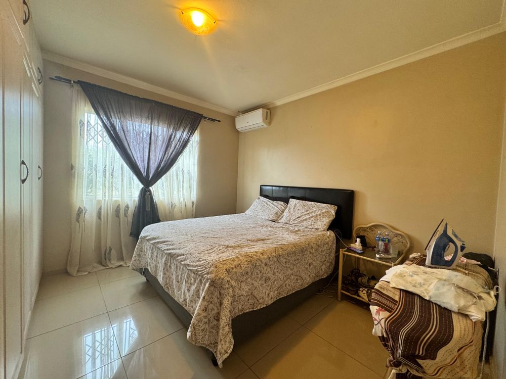 bedroom1