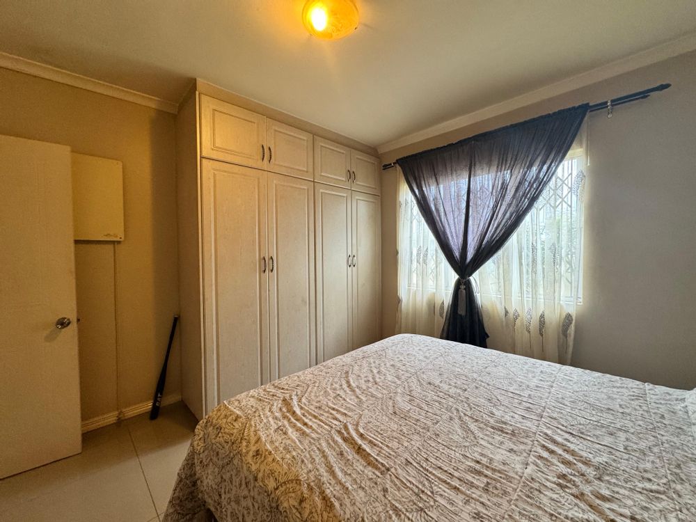 bedroom1