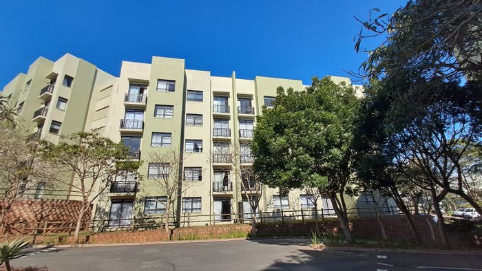 2-Bedroom Apartment For Sale in New Town Centre with pool and secure parking.