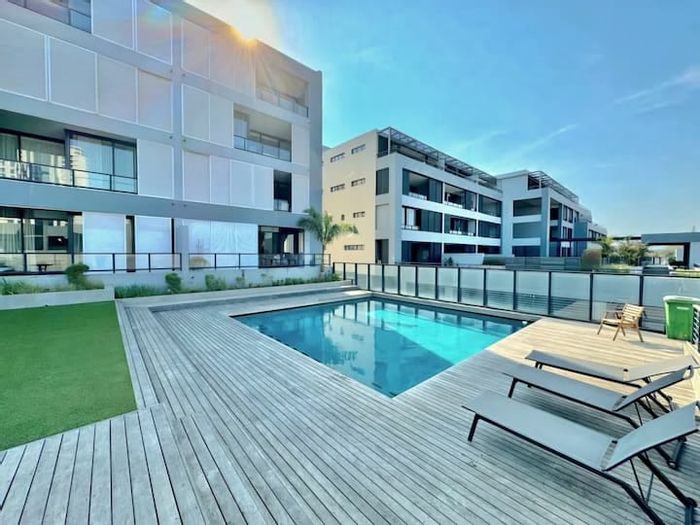 For Sale: 3-Bedroom Apartment in Umhlanga Central with Pool and Sea Views.