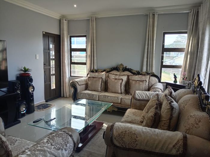 3-Bedroom House For Sale in Moseley Park with Garage and Secure Complex Access.