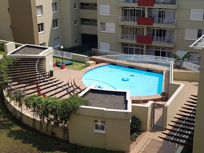 3-Bedroom Apartment in New Town Centre with Pool and 24-Hour Security To Rent