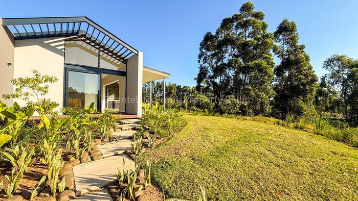For Sale: House in Elaleni Coastal Forest Estate with garden, patio, and security.
