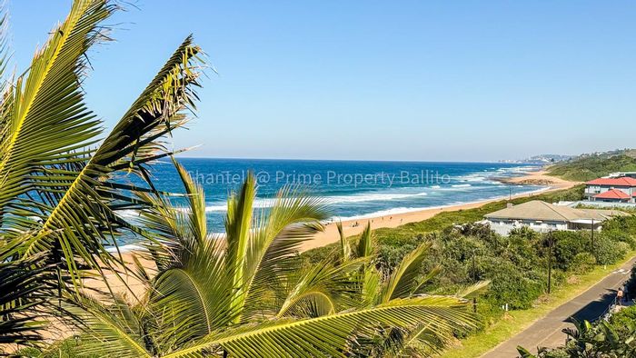 Beachfront house in Tinley Manor for sale, 4 beds, pool, sea views.