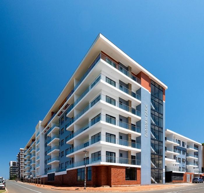 For Sale: 2-Bedroom Apartment in Umhlanga Ridge with Pool, Gym, and Parking.