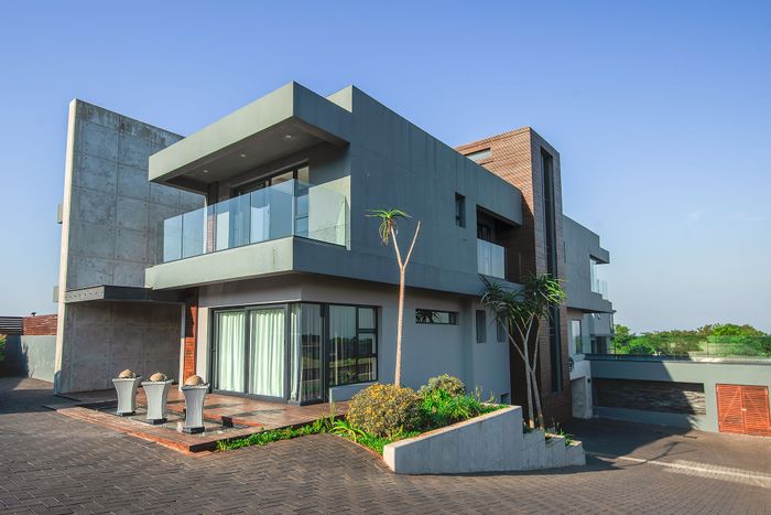 For Sale: House in Umhlanga Ridgeside with pool, cinema, and secure access.