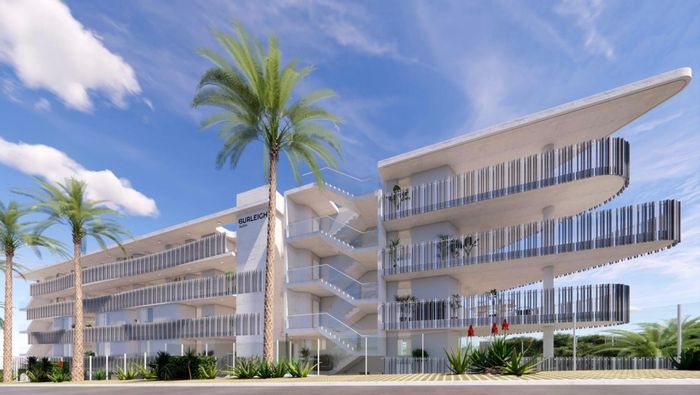 For Sale: Apartment in Ballito Central with sea views, balcony, and no transfer duty.