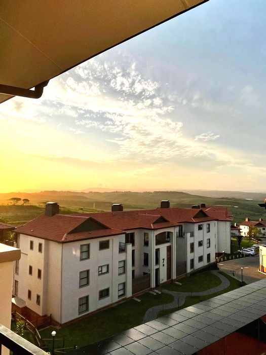 3-Bedroom House for Sale in Izinga with security, parking, and sea views.