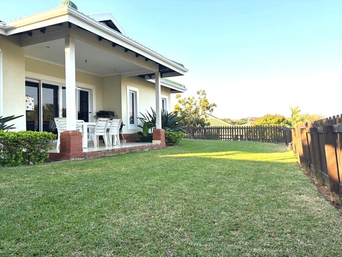 House To Rent in Edgemount Estate: 4 beds, pool, indoor soccer arena, secure parking.