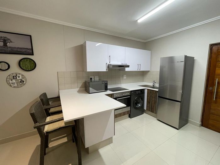 To Rent: Furnished studio apartment in New Town Centre with parking and storage.