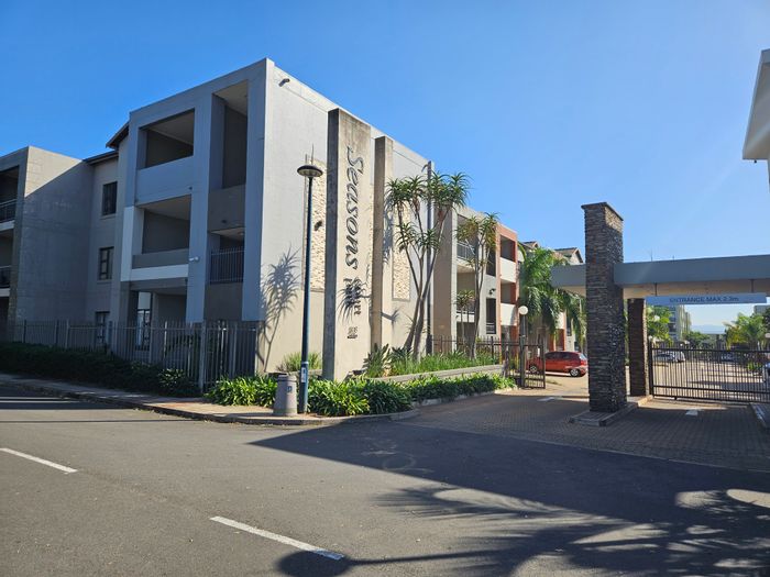 2-Bedroom Apartment in New Town Centre with Pool, Gym, 24-Hour Security - To Rent