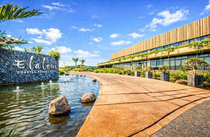 For Sale: Townhouse in Elaleni Coastal Forest Estate with clubhouse, security, and nature trails.