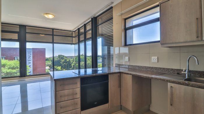 For Sale: 3-bedroom apartment in Umhlanga Ridge with pool, gym, and security.