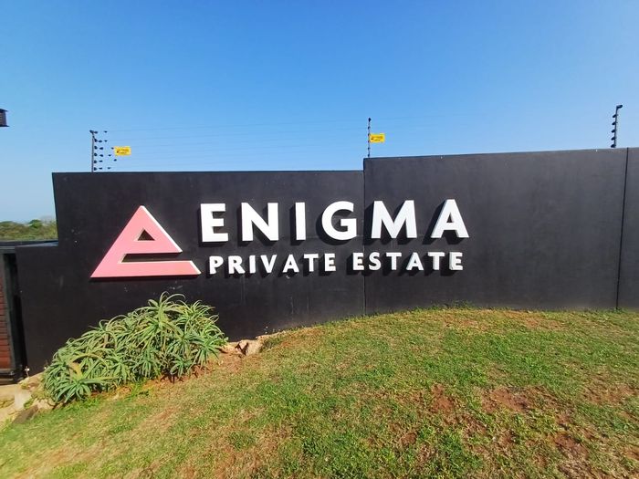 Vacant Land for Sale in Umhlanga Ridgeside, secure estate with amenities.