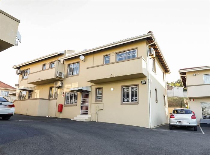 For Sale: Apartment in Durban North Central with 4 beds, private garden, and security.