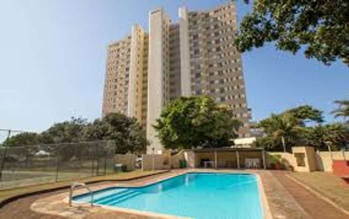 For Sale: 3-Bedroom Apartment in Prospect Hall with Ocean Views and Amenities.