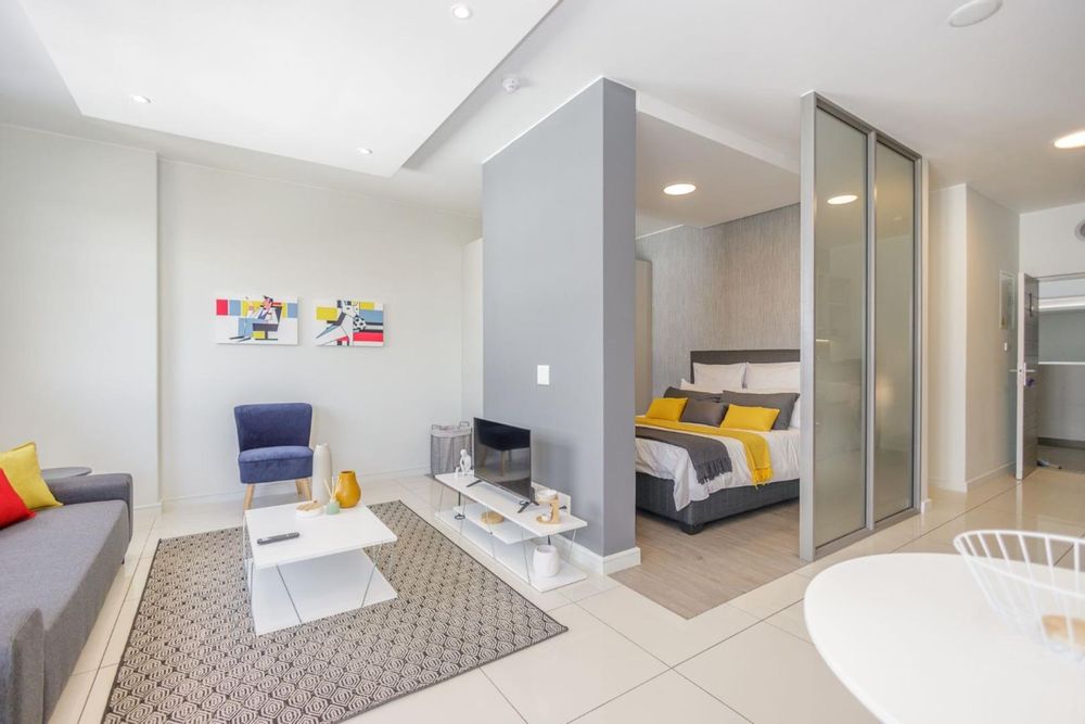 1 Bed 1 Bath/The Median/Rosebank