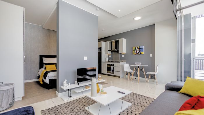 For Sale: Apartment in Rosebank with generator, WiFi, parking, and pet-friendly options.