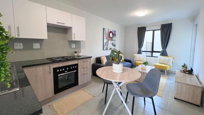 Rivonia Apartment For Sale: 2 Beds, Pool, Backup Power, High-Speed WiFi.