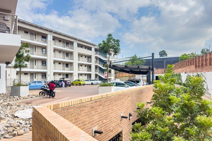 For Sale: Morningside Apartment with pool, generator, WiFi, and 24hr security.