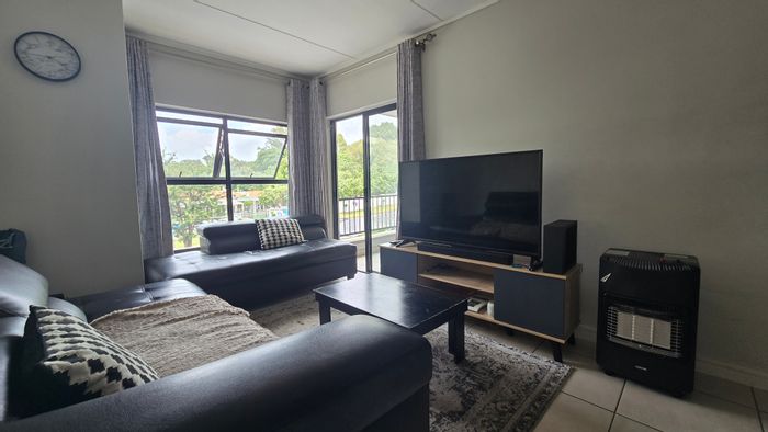 For Sale: Townhouse in Linbro Park with pet-friendly amenities and 24-hour security.