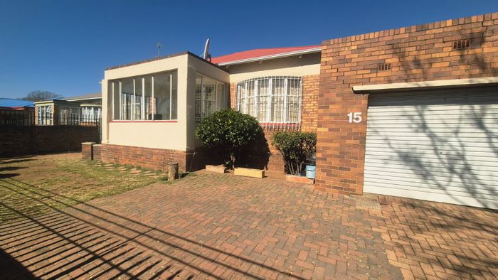 3-Bedroom House For Sale in The Hill with flatlet, garage, and spacious living.
