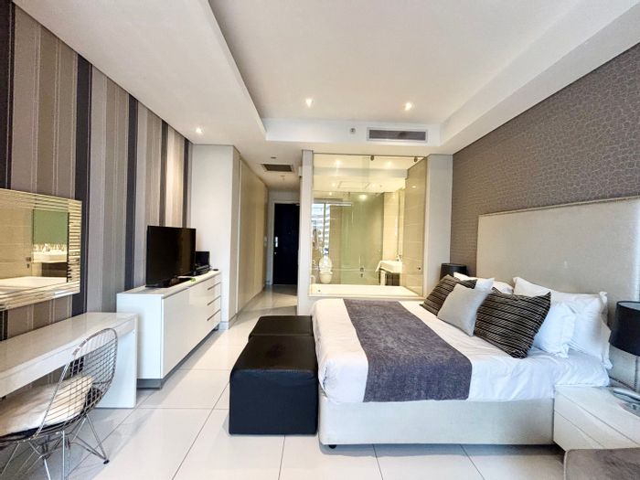For Sale: Apartment in Morningside with gym, pool, and 24-hour concierge.
