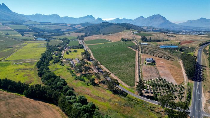For Sale: 12-hectare farm in Stellenbosch Farms with cottages and development potential.