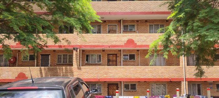 3-Bedroom Apartment For Sale in Empangeni Central with 3 Parking Spaces.